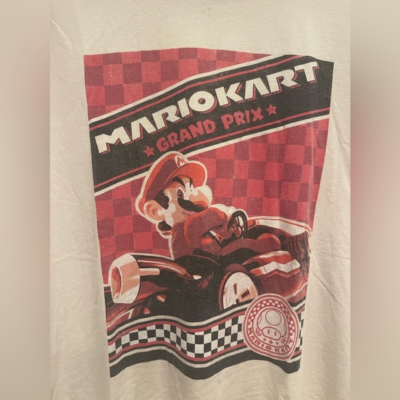 Super Nintendo World Mario Racing T Shirt - Picture 2 of 4